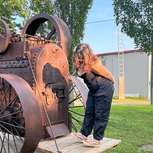 Meet your Posher, Desiree